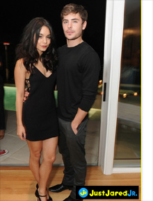 <i>What time is it</i>?: Zac e Vanessa curtem festa