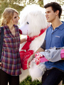 Amor de Taylor: Lautner quer Swift de volta