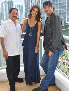 Miami: Jessica Alba divulga <i>Machete</i>