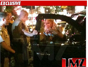 Prisão: Veja Paris Hilton sendo detida