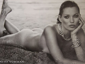 Uau!: Kate Moss posa nua para <i>ad</i>