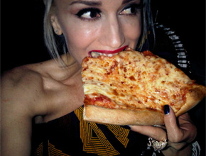 Fome: Gwen Stefani come <i>pizza</i>