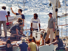Espanha: Bruce Willis filma novo trabalho em barco