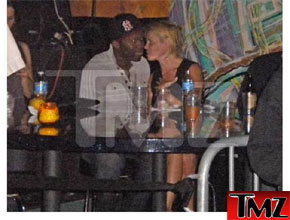 Namoro?: Chelsea Handler e 50 Cent são clicados juntos