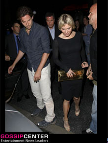 Noite romântica: Zellweger e Cooper saem para jantar