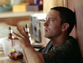 Criação: Eminem não fala palavrão com as filhas
