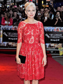 Londres: Michelle Williams vai a <i>première</i>