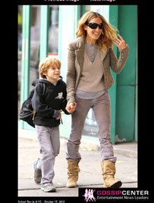 Mãezona: Sarah Jessica Parker leva o filho à escola