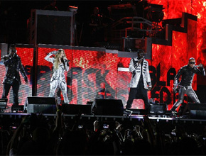 Verde e amarelo: <i>Black Eyed Peas</i> se apresenta na Bahia