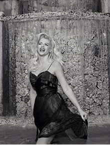 Anna Nicole Smith: Dois são culpados por morte