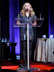 <i>Fashion</i>: Madonna participa de evento de moda