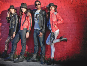 Moda: Irmãos de Michael Jackson criam linha de roupas