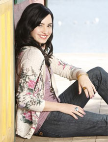 Sr. Lovato: - <i>Demi está indo muito bem</i>