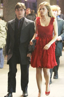 <i>HP</i>: Saiba detalhes do vestido de Emma Watson