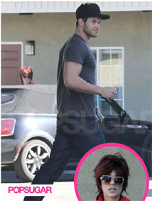 Disfarce: Kellan Lutz se encontra com a ex-namorada
