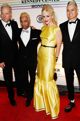 Amarelo: Gwen Stefani usa <i>Prada</i>