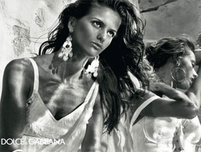 <i>D & G</i>: Veja primeiro <i>ad</i> com Alessandra Ambrósio