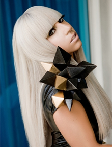 <i>Billboard</i>: Lady Gaga é eleita melhor artista do ano