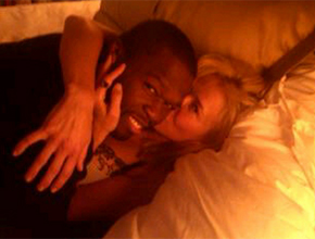 Juntos: Chelsea Handler confirma romance com 50 Cent