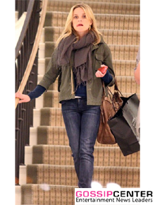 Compras: Reese Witherspoon passeia por LA