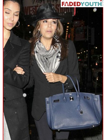 Noite: Eva Longoria balada com amiga