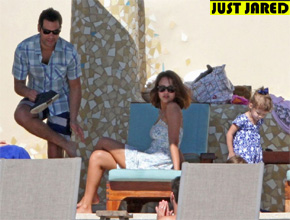 <i>Réveillon</i>: Jessica Alba curte sol mexicano