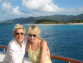 Feliz: Ellen Degeneres posta foto das férias no <i>Twitter</i>