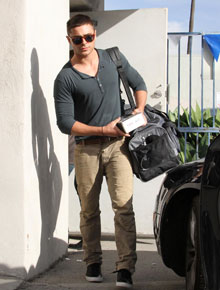 Ex?: Zac Efron visita Vanessa Hudgens