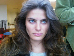 Grisalho?: Isabeli Fontana posta foto com cabelo cinza