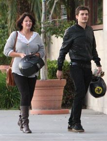 Novo papai: Orlando Bloom é flagrado