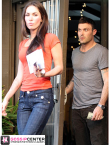 <i>Sushi</i>: Megan Fox e Brian Austin Green deixam restaurante