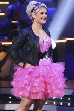 <i>Material Girl</i>: Kelly Osbourne seria a nova face