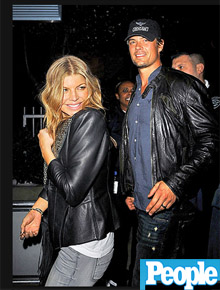 Motos: Fergie e Josh Duhamel curtem evento