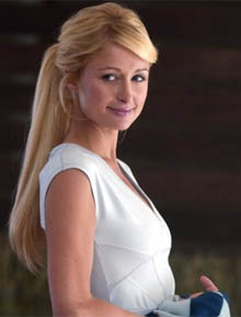 Voo: Paris Hilton, Ashton e Demi Moore vieram juntos