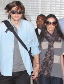 <i>Kosher</i>: Demi Moore e Ashton Kutcher jantam em Sampa