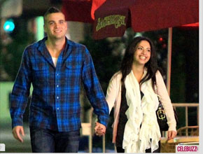 <i>Affair</i>: Mark Salling aparece acompanhado