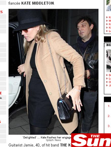Noiva?: Kate Moss aparece com aliança