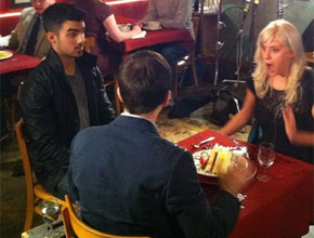 <i>Funny or Die</i>: Joe Jonas grava esquete