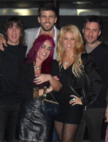Namoro?: Jogador do Barcelona posta foto com Shakira