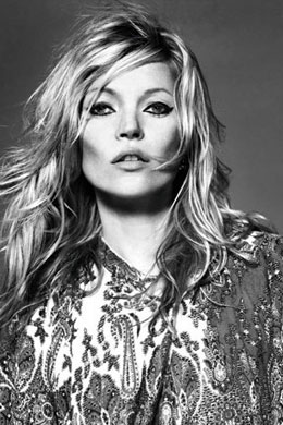 Cerveja: Kate Moss pede para namorado maneirar