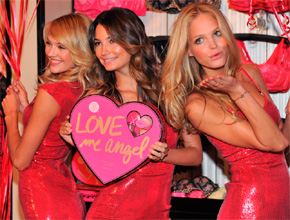 <i>Lingerie</i>: <i>Angels</i> lançam nova coleção da <i>VS</i>