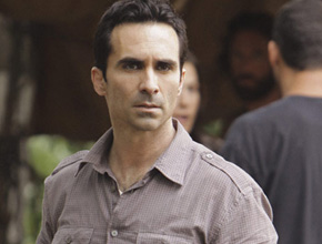 <i>Lost</i>: Nestor Carbonell volta para TV