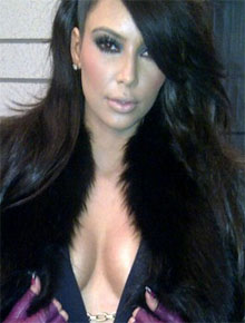 Kim Kardashian: <I>- Aprendi muito com Paris Hilton</i>