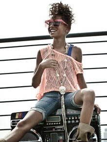 Papai na ficção: Willow Smith quer Brad Pitt