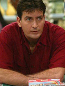 <I>Half Men</i>: Charlie Sheen diz que voltou a trabalhar