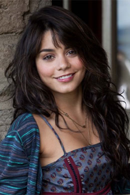 Moda: Vanessa Hudgens não quer chamar a atenção