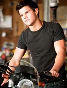 Filme: Taylor Lautner pode trabalhar com Michael Bay