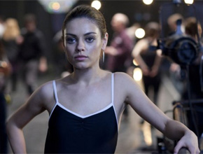 <i>Affair</i>?: Mila Kunis teria flertado com atleta