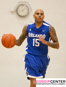 Chris Brown: - <I>Muitas pessoas ficaram do meu lado</i>