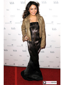 Festa: Vanessa Hudgens curte a noite